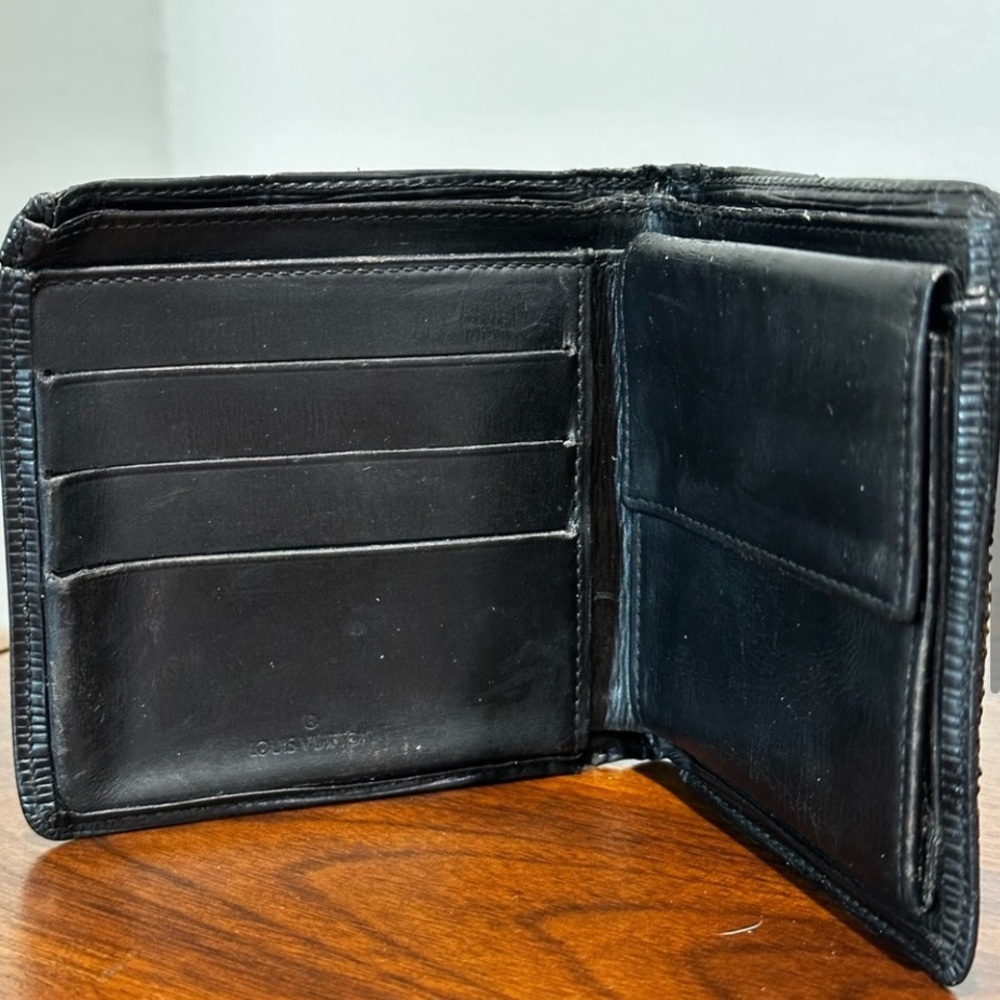 Louis Vuitton Porte Billets Cartes Credit Monnais Wallet Epi Black Bi Fold - Picture 3 of 9